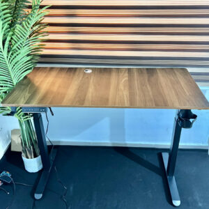 Table a hauteur réglable